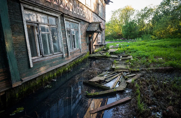 Фото бараков, построенных почти век назад, в 30-х годах прошлого века.